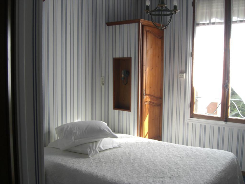 מלון ז'ואן-לה-פינס La Marjolaine חדר תמונה